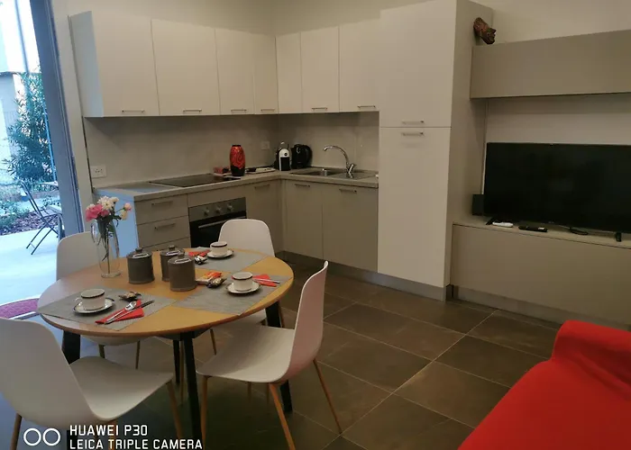 Rosso Melograno * Maranello